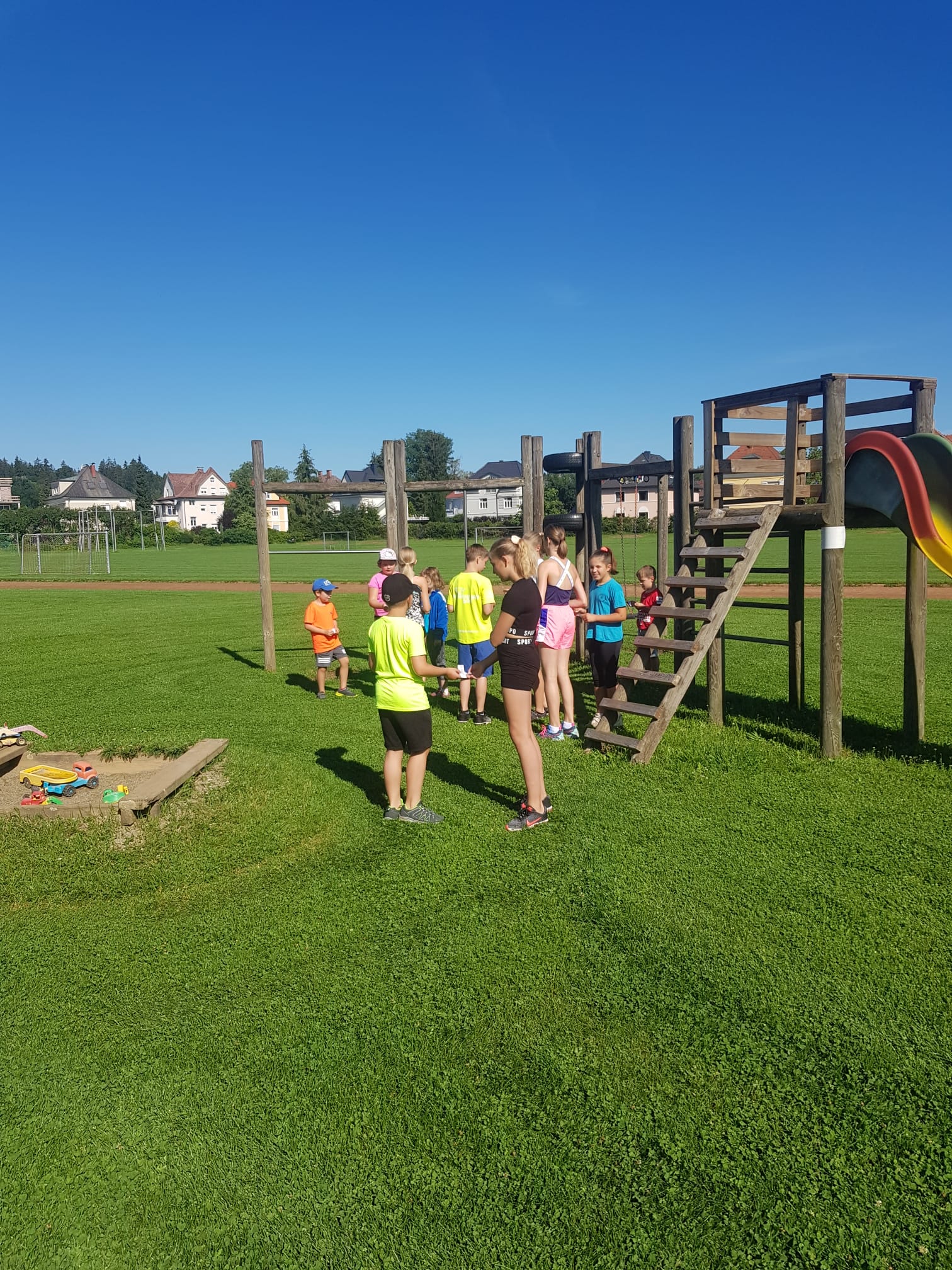 Bewegung und Spiel im HitsForKids Feriencamp