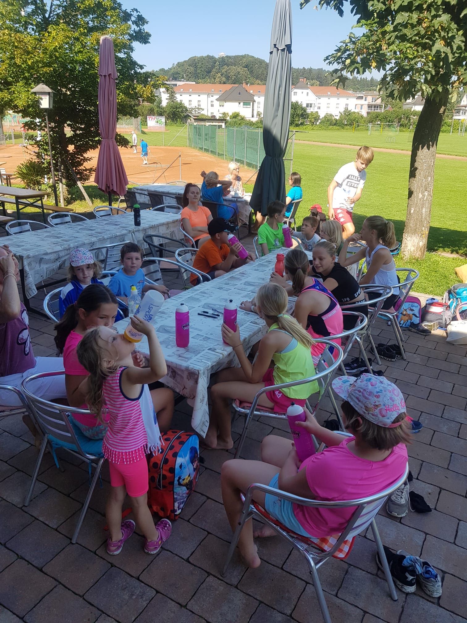 Kinder im HitsForKids Sportferiencamp 2025